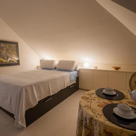 Bed & Breakfast Attico Palazzo Giustiniani *
