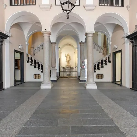Attico Palazzo Giustiniani Couette-café Gênes