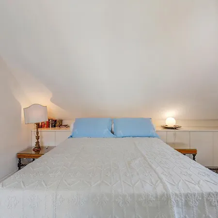 Attico Palazzo Giustiniani 3* Genova