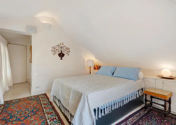 Attico Palazzo Giustiniani Bed & Breakfast